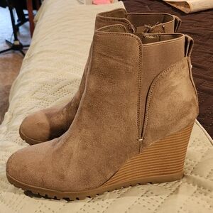 Nine West Ankle Boots - Size 8.5